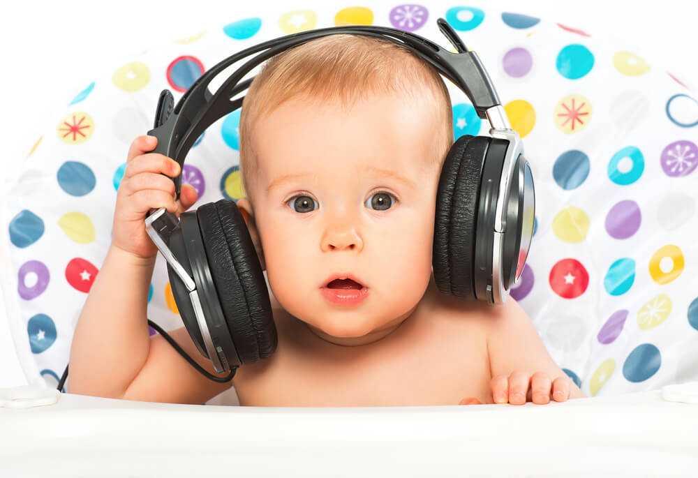 Children listening to music