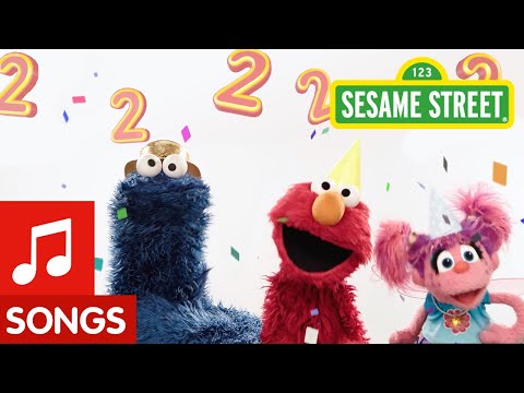 Elmo sings abc song