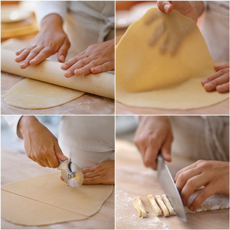 How to make hand molds out of flour